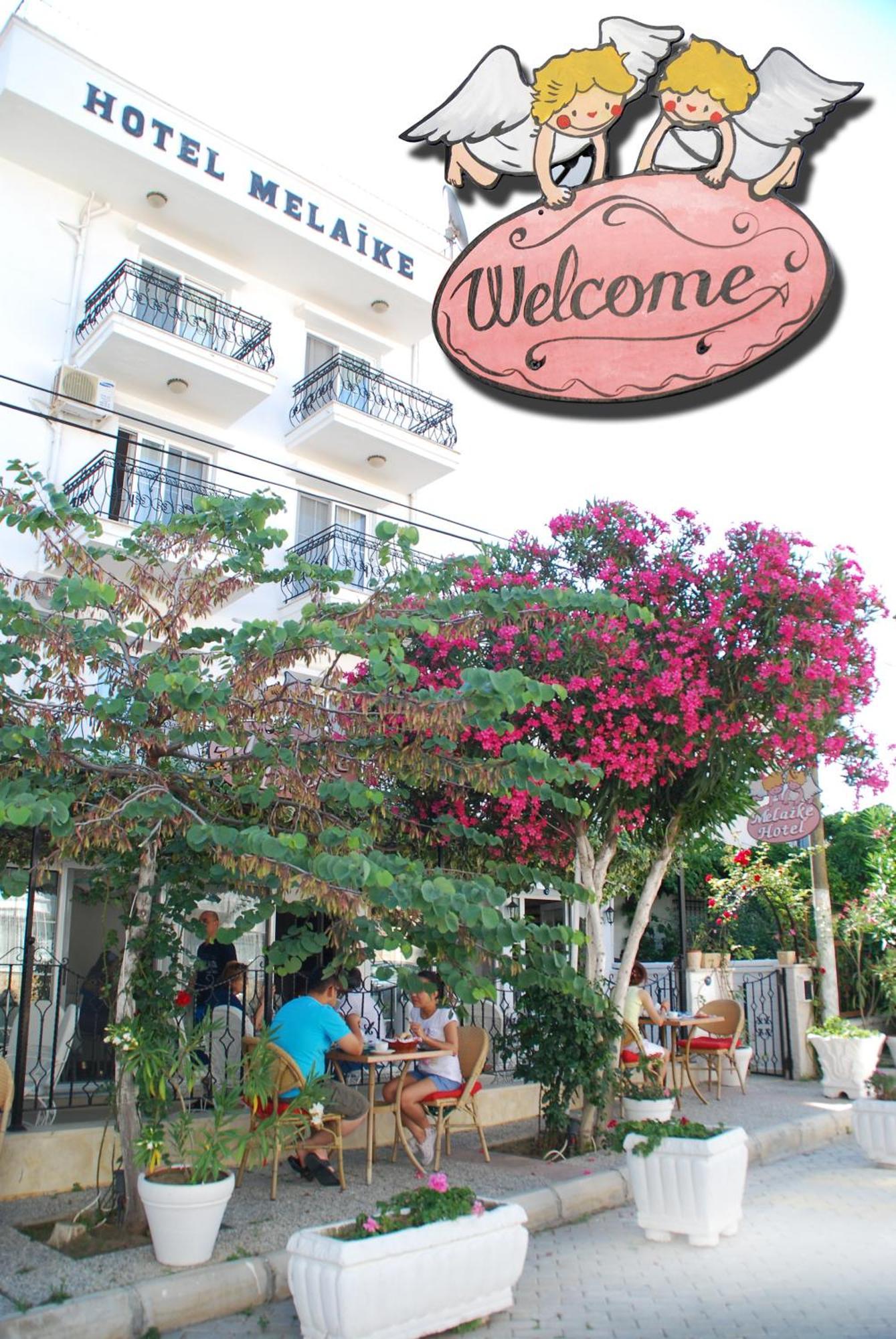 Melaike Hotel Foca Exteriér fotografie